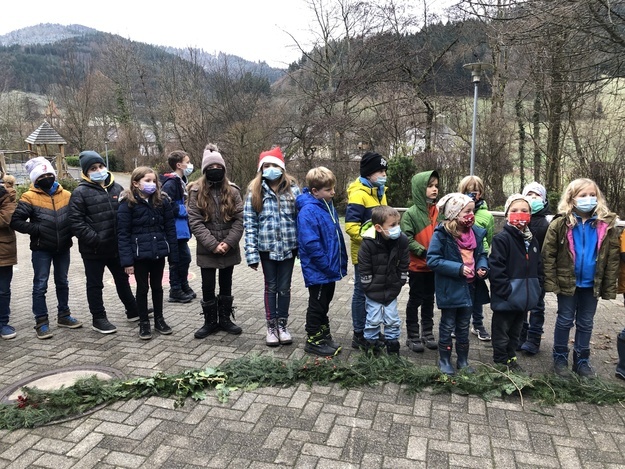 ...eine Schule!
